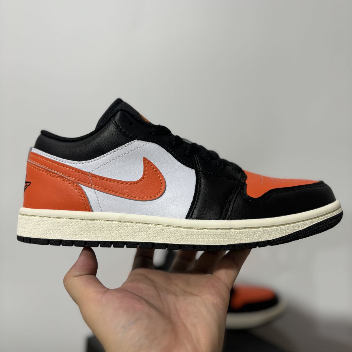 AJ1低帮黑桔色 纯原⚡️Air Jordan 1 Low 乔1耐磨透气 低帮 复古篮球鞋553558-081
