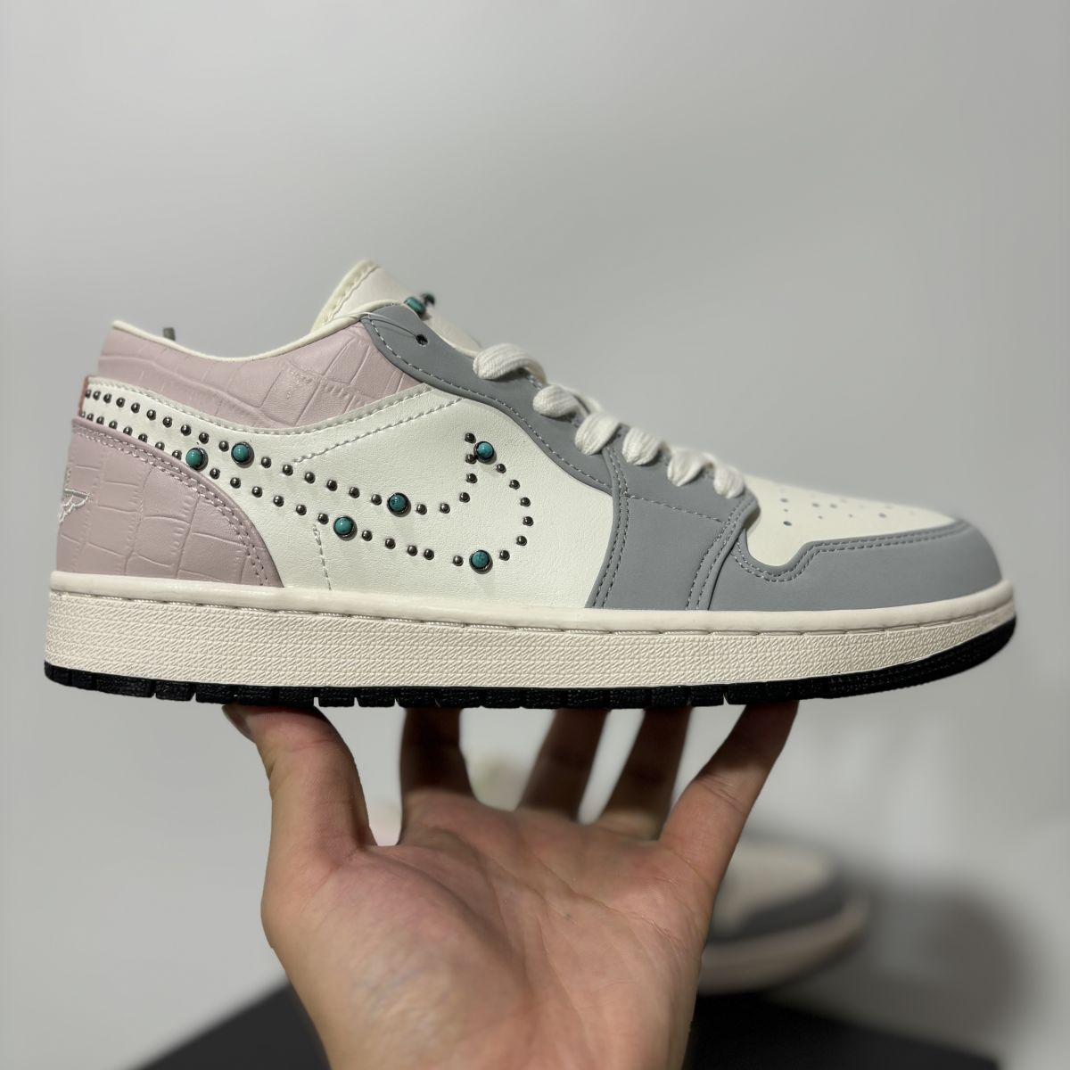 AJ1低帮灰粉绿松石 Air Jordan 1 百搭舒适 耐磨 低帮 复古篮球鞋 IH7319-001