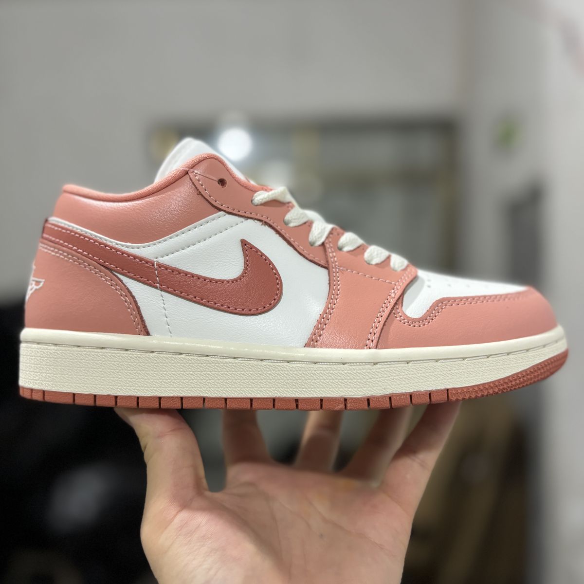 AJ1 low粉白 Air Jordan 1 乔1舒适百搭 防滑耐磨 低帮 复古篮球鞋 DC0774-180