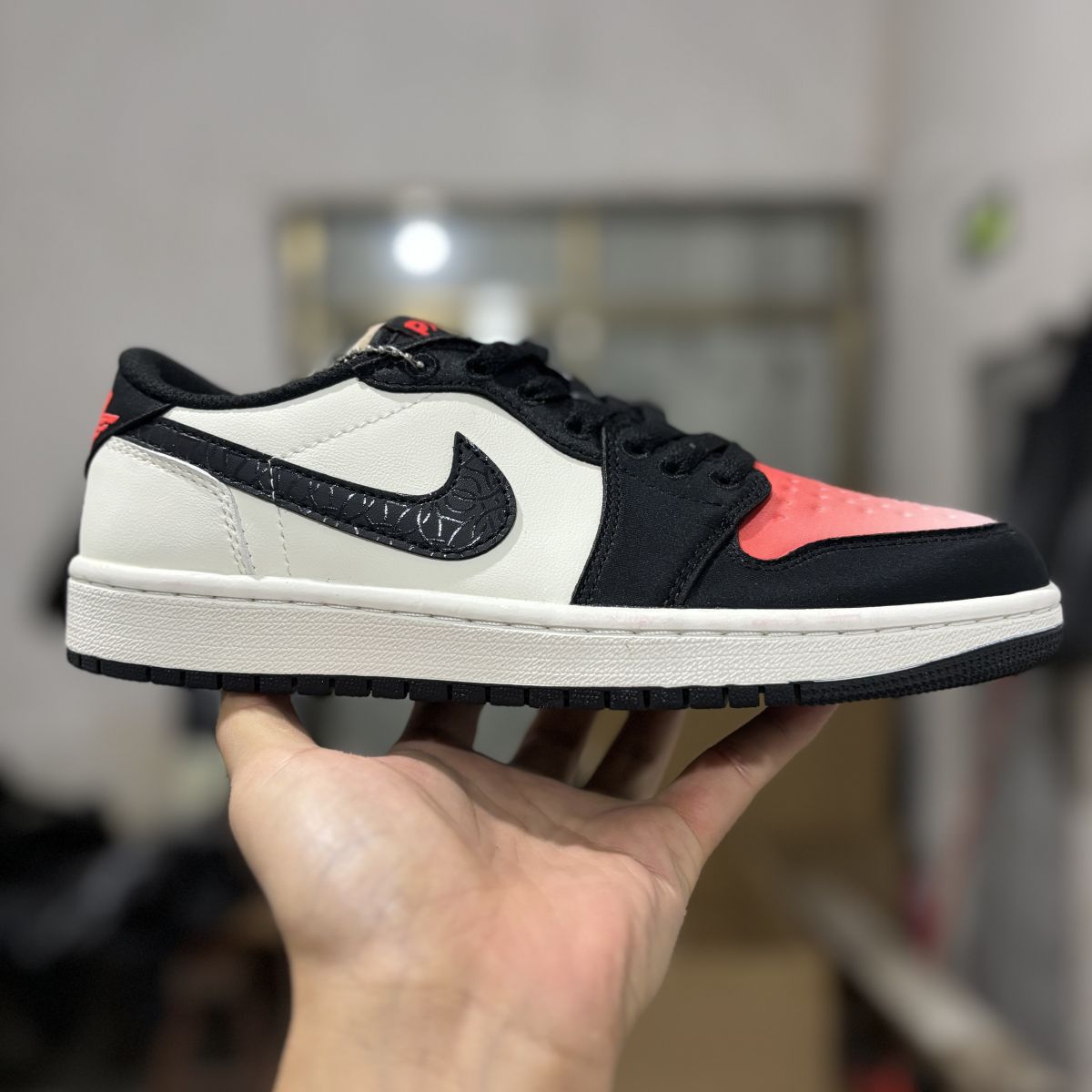 AJ1 low大巴黎 PSG x Jordan Air Jordan 1 乔1黑白红渐变舒适百搭 耐磨 低帮 复古篮球鞋 男女同款 HF8828-100