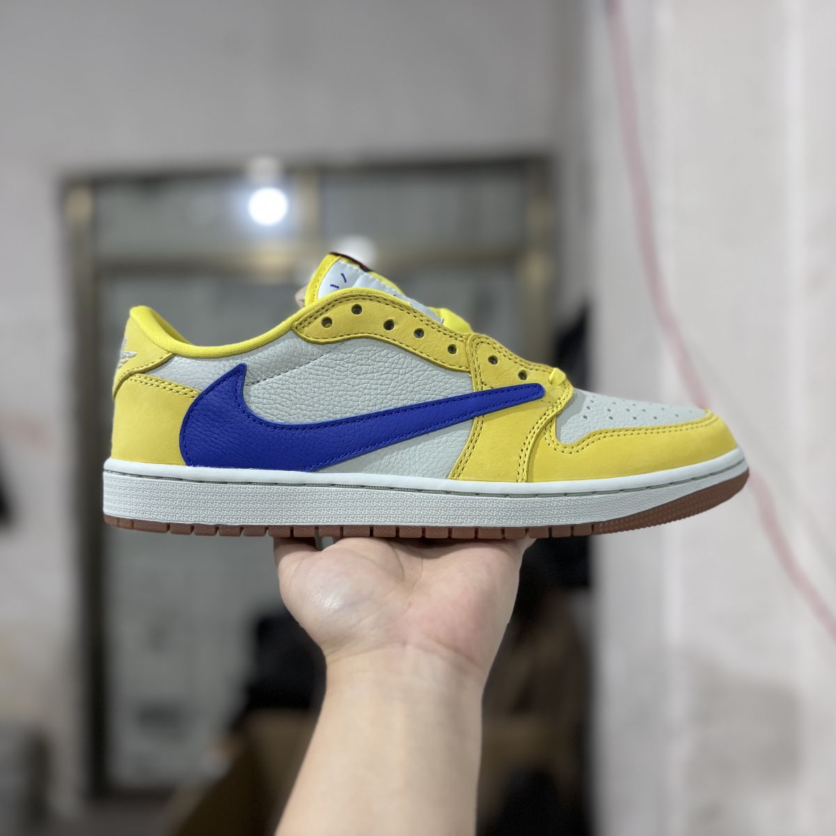 AJ1 low黄蓝倒钩8.0 OG版⚡️Travis Scott x Air Jordan 1 乔1蓝黄倒勾低帮板鞋 DZ4137-700