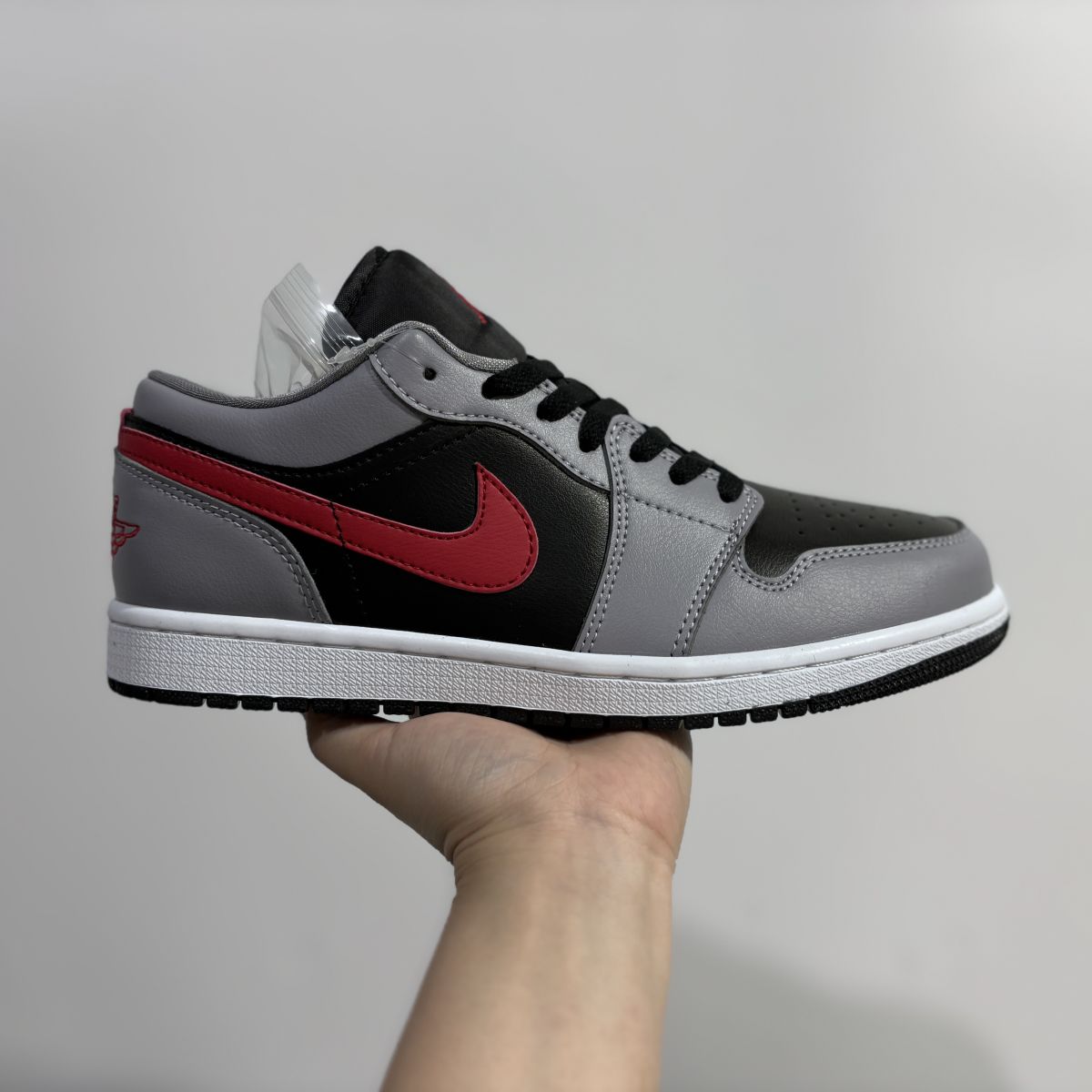 AJ1 low黑灰红 Air Jordan 1 Low乔1 低帮复古运动休闲鞋男女同款 FZ4183-002