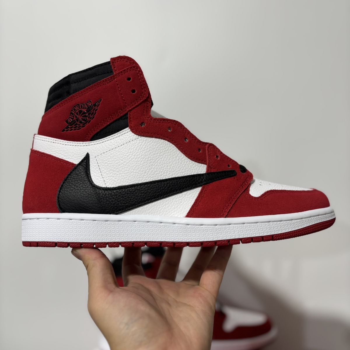AJ1 TS白红倒钩高帮 特供LJR版‼️Travis Scott x Jordan Air Jordan 1 Low OG 原厂皮 乔1柔软舒适 防滑耐磨 低帮 复古篮球鞋 DH3227-601