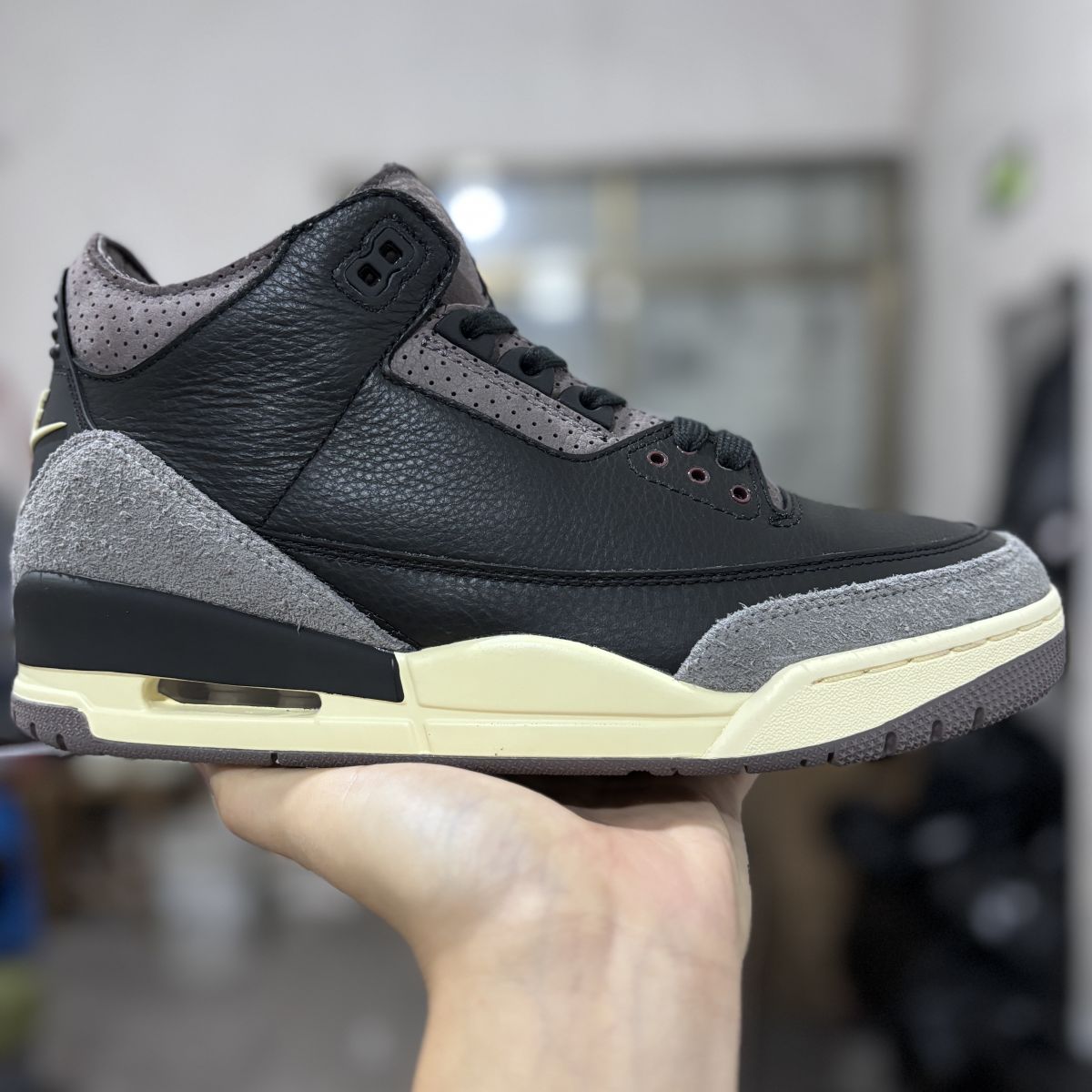 AJ3 AMM黑棕 裁片纯原版⚡️A Ma Maniere x Jordan Air Jordan 3乔3黑紫复古篮球鞋 FZ4811-001
