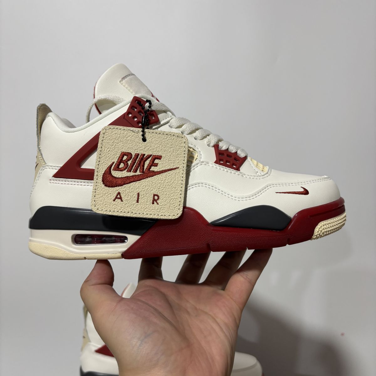 AJ4白砖 性价比⚡️Nigel Sylvester x Jordan Air Jordan 4 乔4经典百搭 复古篮球鞋IQ8055-100
