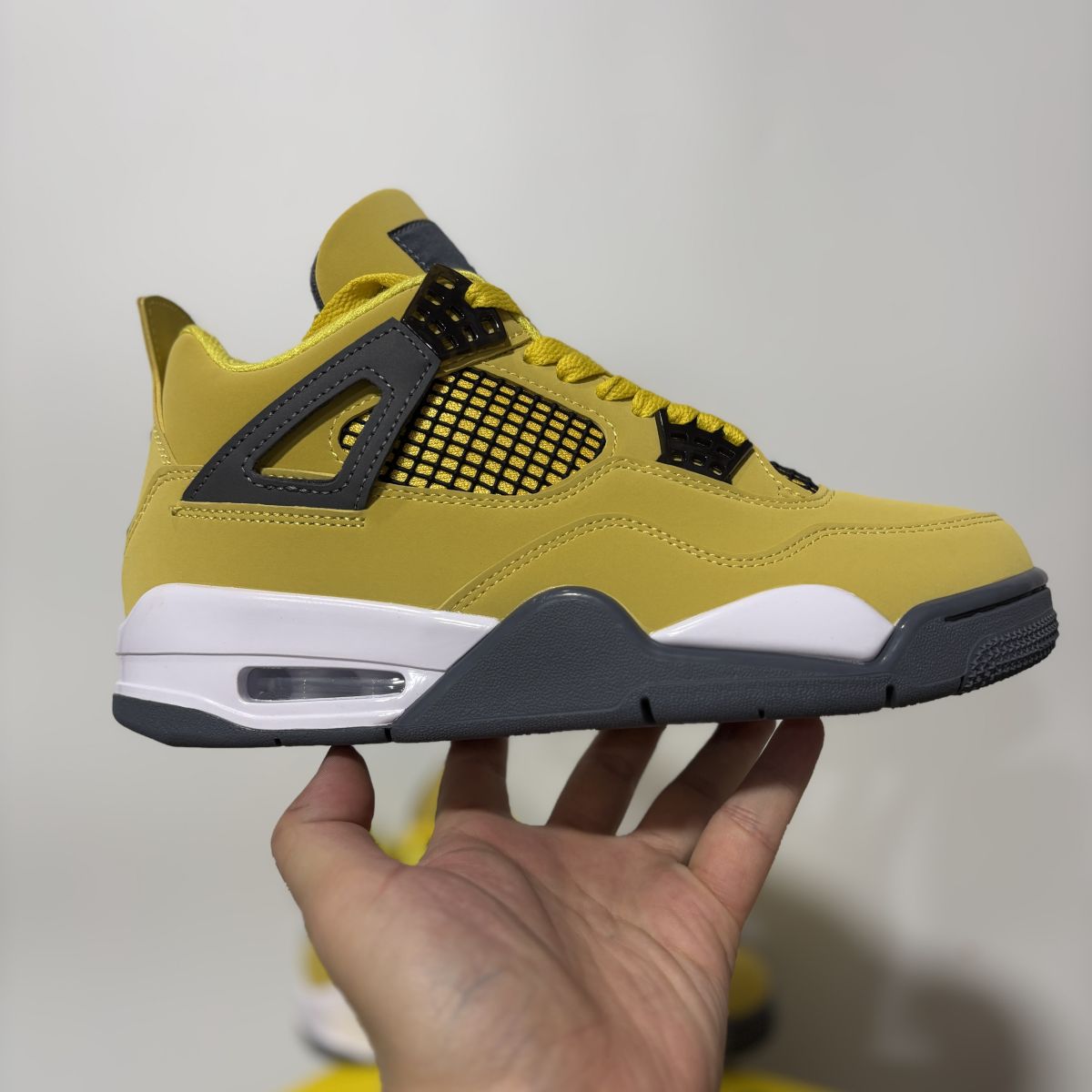 AJ4黄雷公电母 性价比⚡️Air Jordan 4 Haze 乔4黑黄雷电篮球鞋 CT8527-700