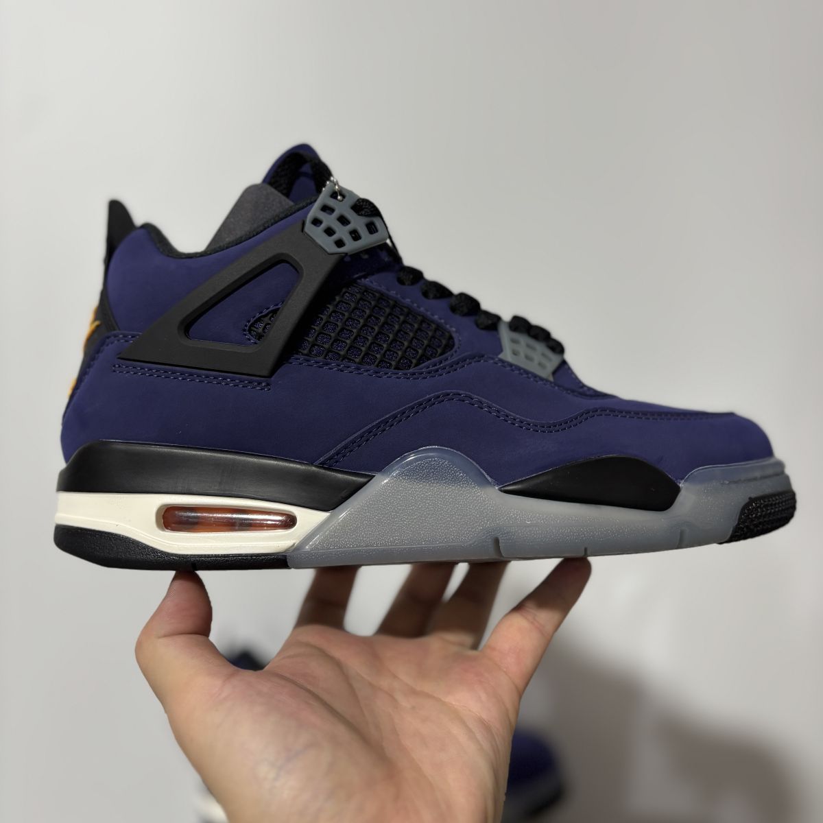 AJ4湖人队紫色 Air Jordan 4 Retro 乔4复刻版 “湖人队 帝王紫”篮球鞋 FV5029-500