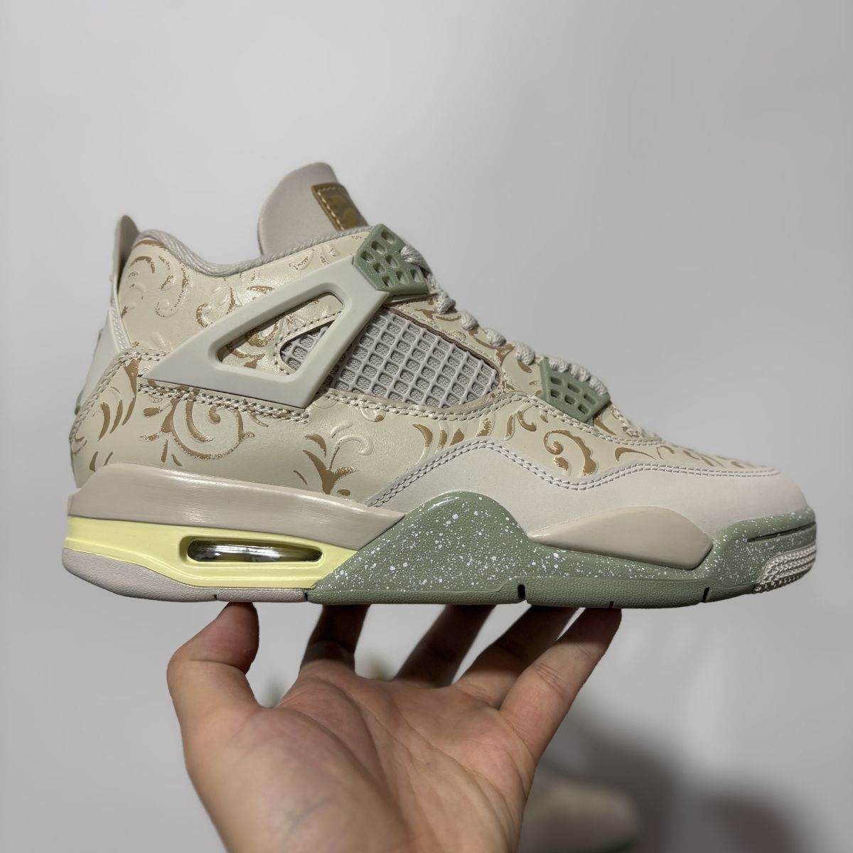 AJ4亡灵节 Air Jordan 4 Somos Eternos 乔4墨西哥亡灵节主题 舒适贴合 复古篮球鞋 男款 白色 IM8116-047